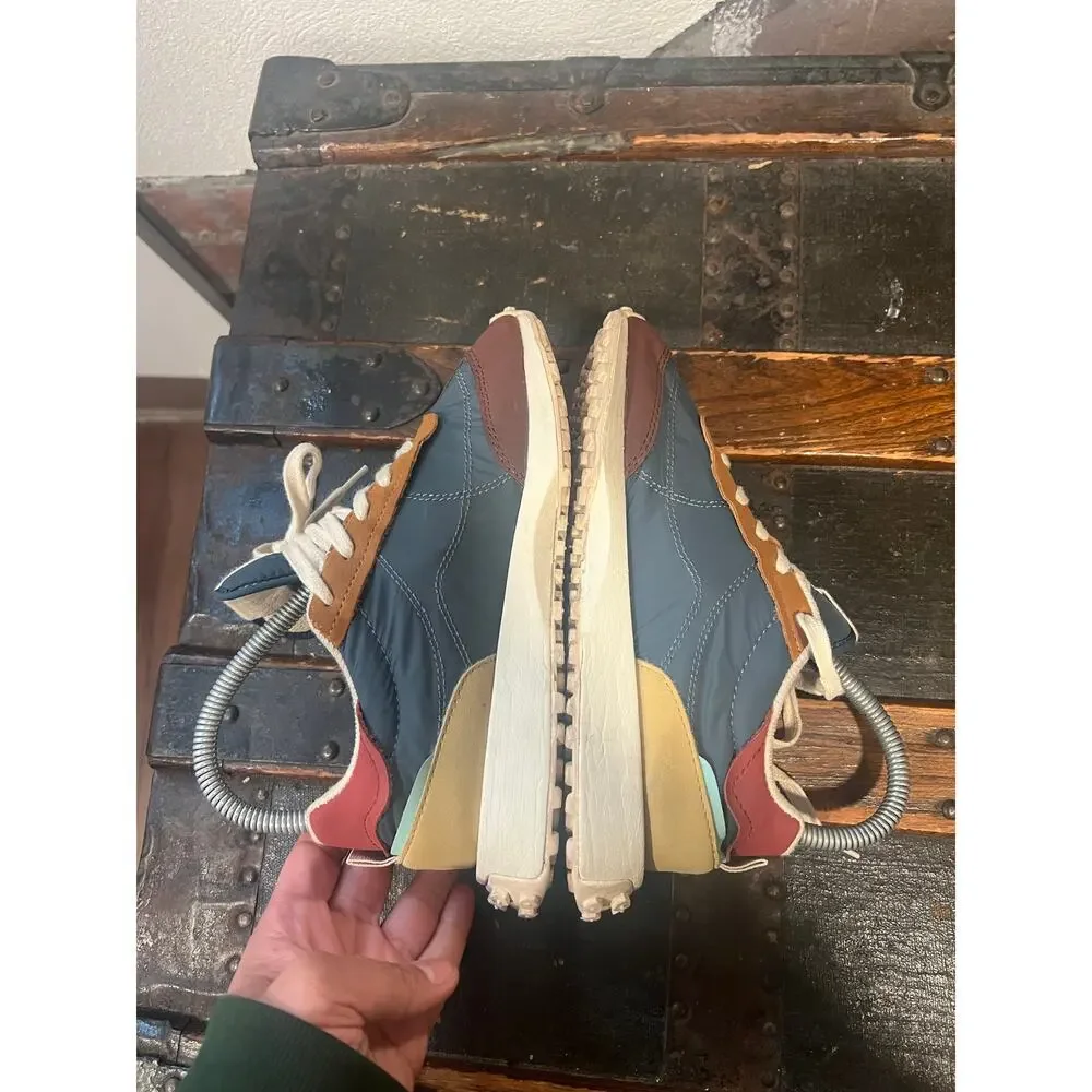 Zara Kids Memory Effect Insoles Multicolored Outdoor Hiking Sneakers  size 2.5